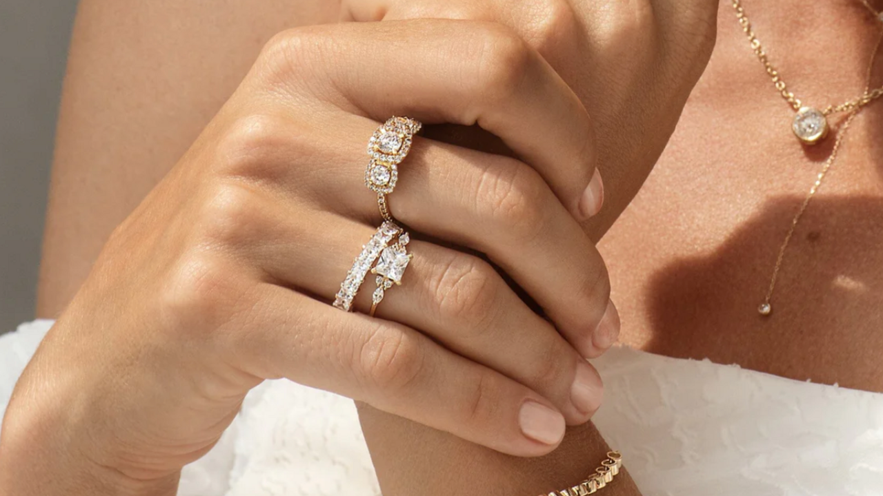 The Best Engagement Ring Deals to Shop Now Save 1,000 at Aurate's